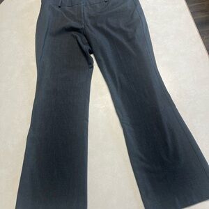 Woman’s Worthington 12 petite pants